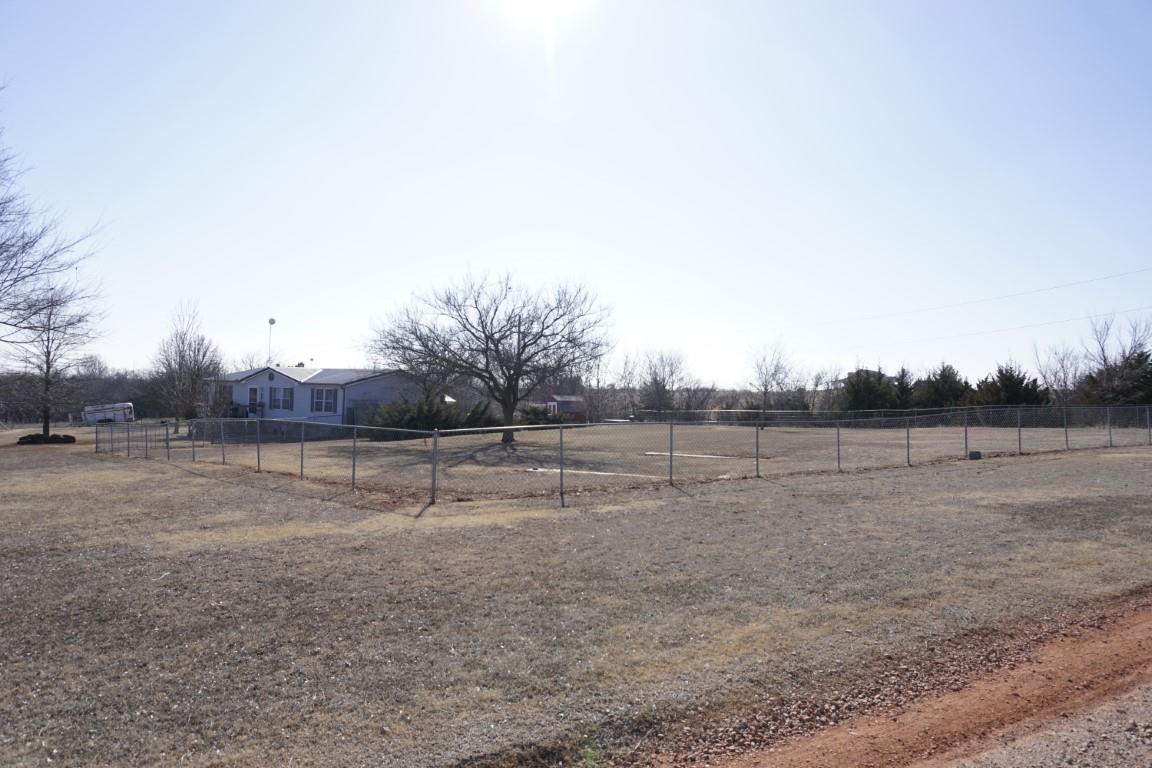 10516 Boonesboro Road Perry, OK 73077 - Photo 26 of 29 Gallery Image 26