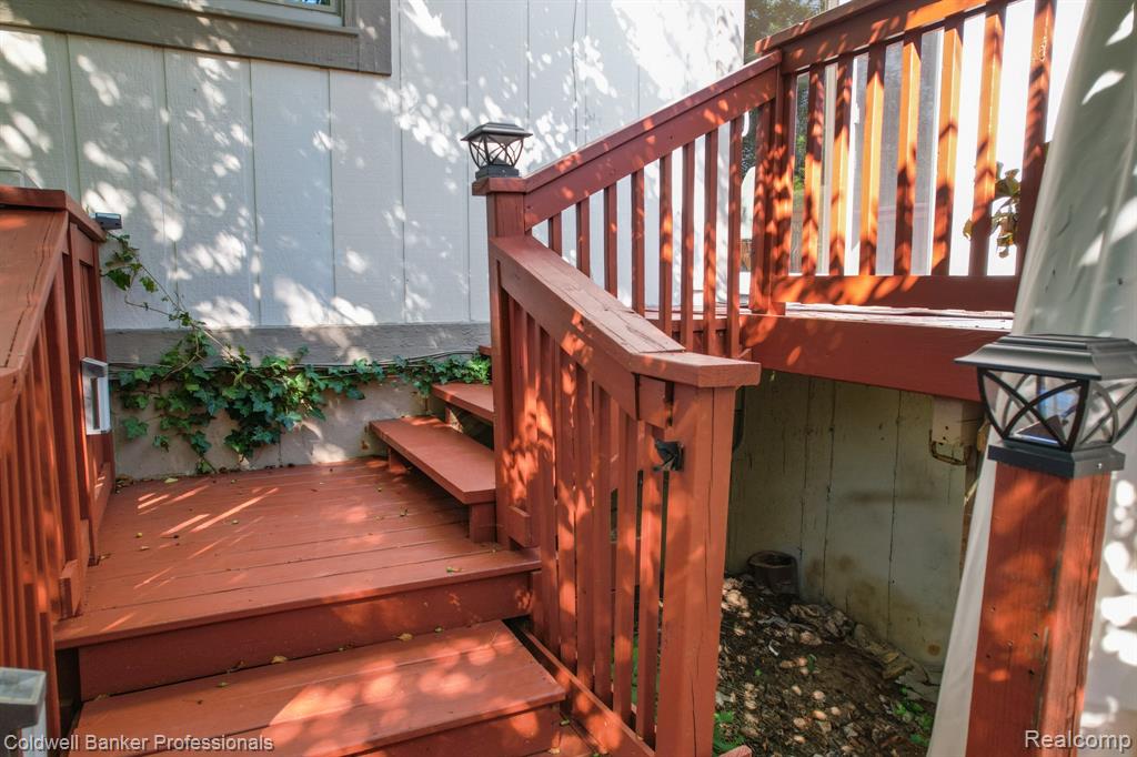 24143 Farmington Road Farmington, MI 48336 - Photo 46 of 60