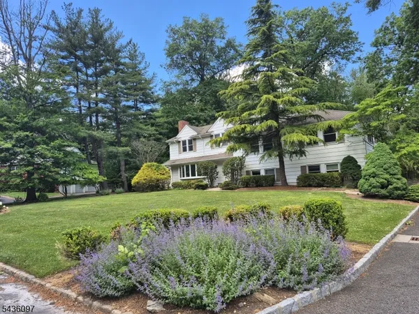 $9,000 | 205 Long Hill Drive, Short Hills, NJ 07078