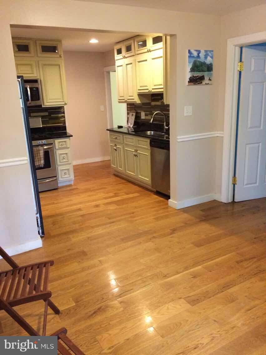 4128 Sampson Road Silver Spring, MD 20906 - Photo 11 of 30 Spacious Dining Room