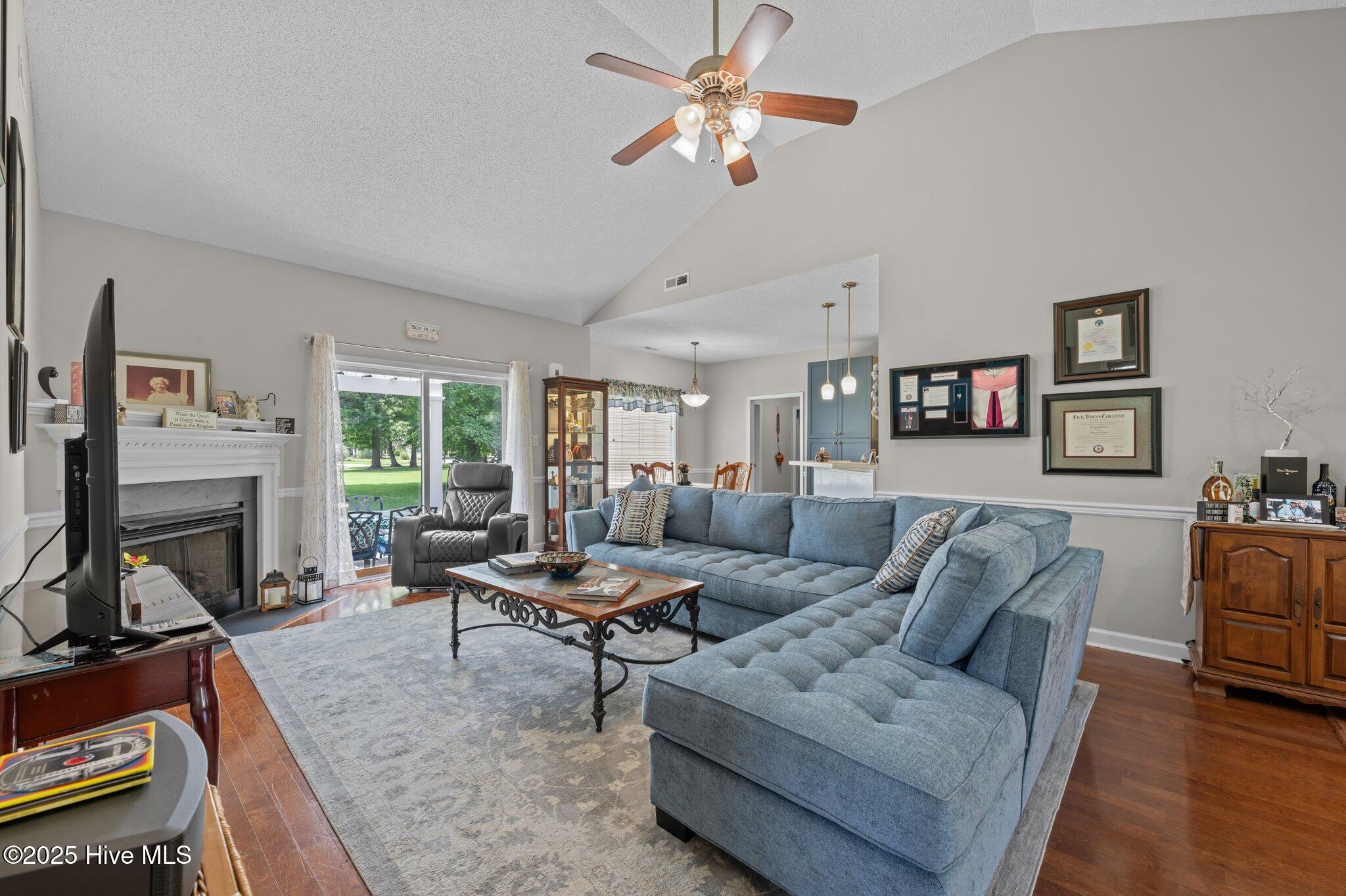 115 Neuchatel Road New Bern, NC 28562 - Photo 6 of 37 11-web-or-mls-DSC_0665