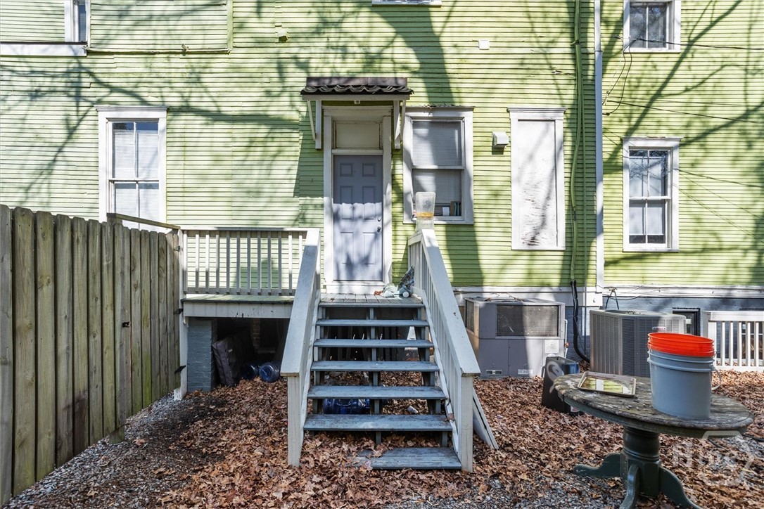 21 West 36th Street Savannah, GA 31401 - Photo 25 of 51