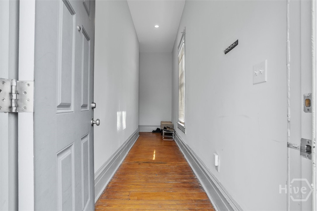 21 West 36th Street Savannah, GA 31401 - Photo 35 of 49