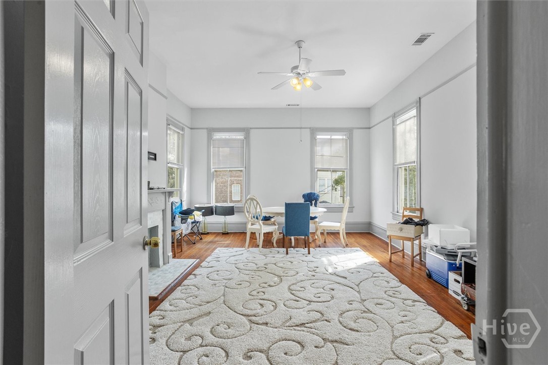 21 West 36th Street Savannah, GA 31401 - Photo 44 of 51