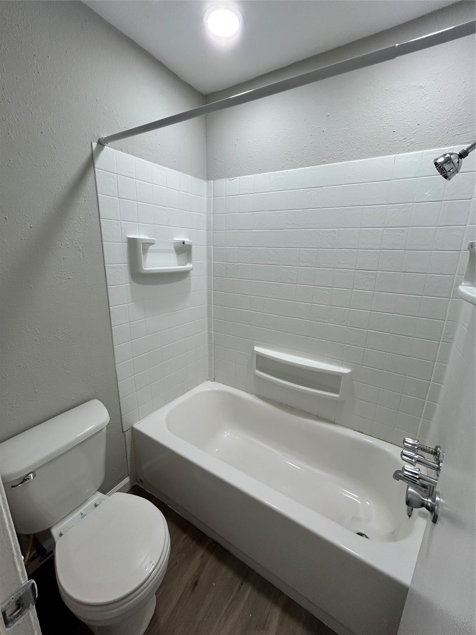 1401 Kipling Street, Unit 17 Houston, TX 77006 - Photo 7 of 12