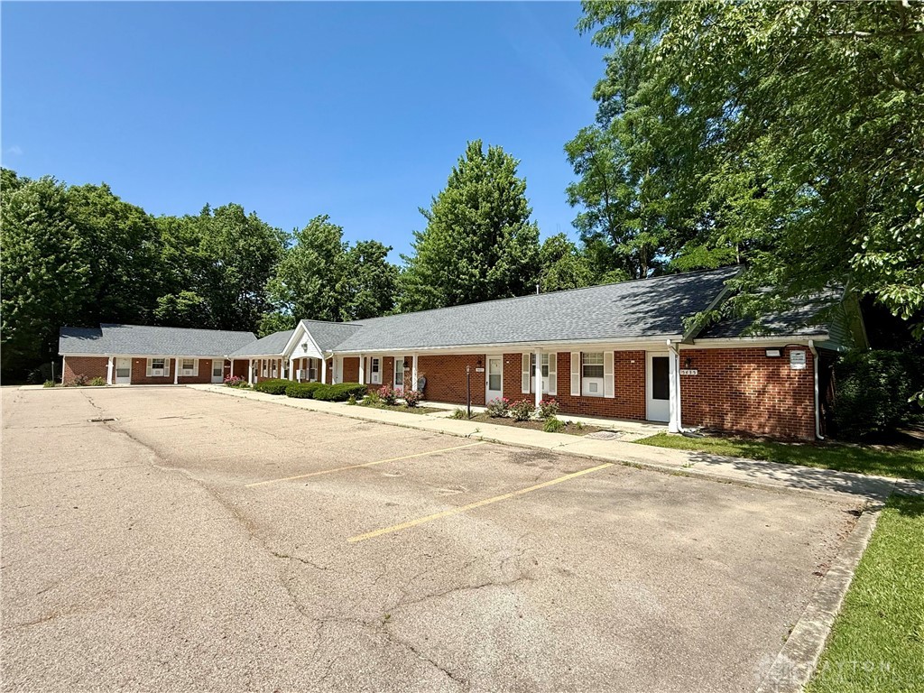 5435 East Westbrook Road Clayton, OH 45315 - Photo 2 of 90