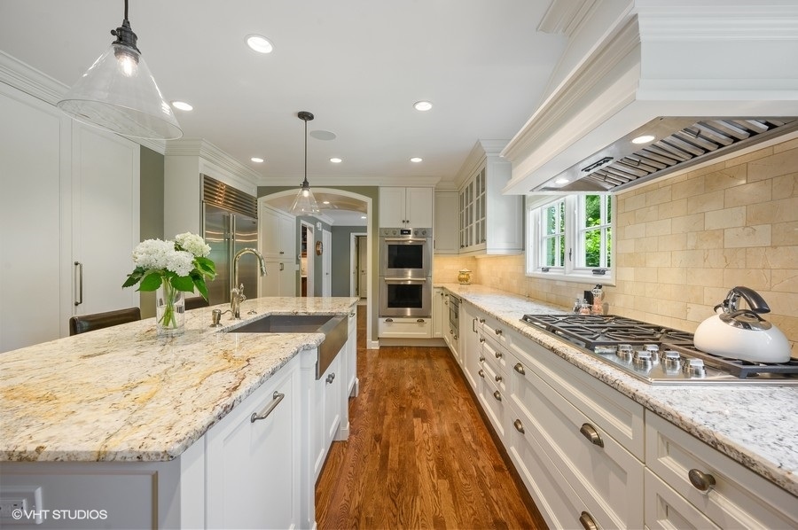 135 Sheridan Road Winnetka, IL 60093 - Photo 12 of 44