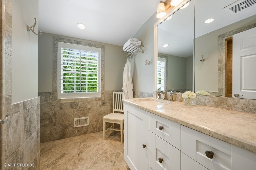 135 Sheridan Road Winnetka, IL 60093 - Photo 35 of 44