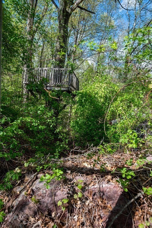 5 Powder House Road Attleboro, MA 02703 - Photo 10 of 33 Gallery Image 10