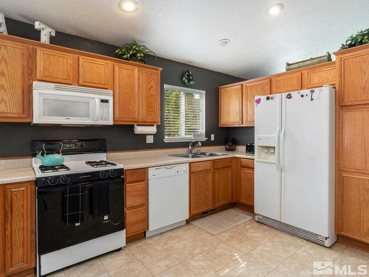 17620 Little Peak Court Reno, NV 89508 - Photo 4 of 17 Photo 4