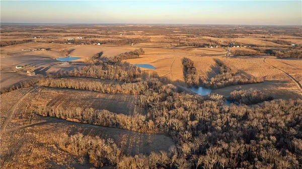$3,500,000 | 426 C Highway, Spickard, MO 64679