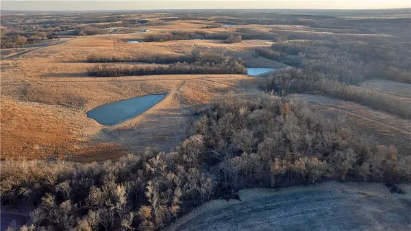 $3,500,000 | 426 C Highway, Spickard, MO 64679