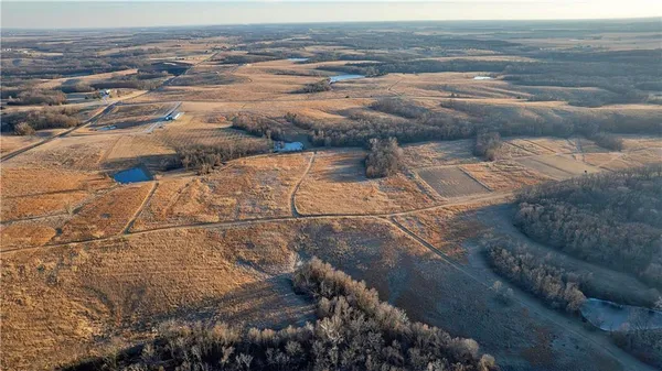 $3,500,000 | 426 C Highway, Spickard, MO 64679