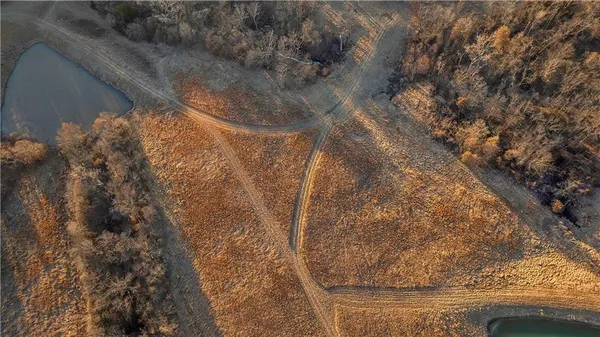 $3,500,000 | 426 C Highway, Spickard, MO 64679