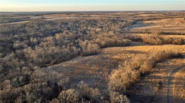 $3,500,000 | 426 C Highway, Spickard, MO 64679