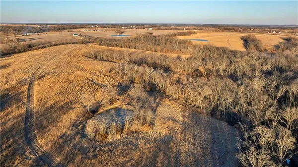 $3,500,000 | 426 C Highway, Spickard, MO 64679
