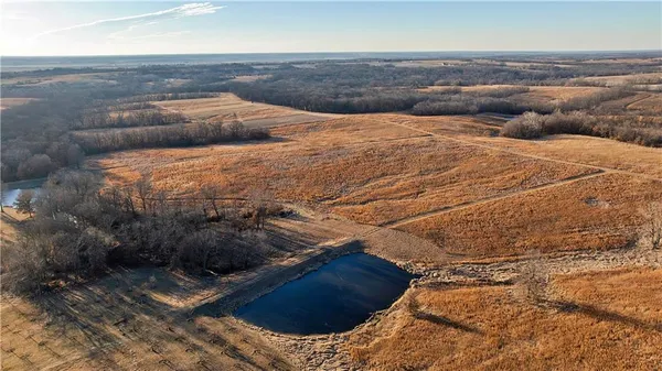 $3,500,000 | 426 C Highway, Spickard, MO 64679