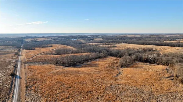 $3,500,000 | 426 C Highway, Spickard, MO 64679