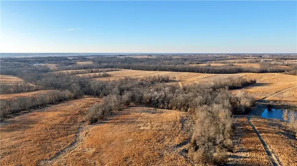 $3,500,000 | 426 C Highway, Spickard, MO 64679