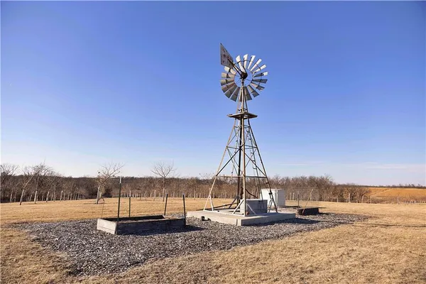 $3,500,000 | 426 C Highway, Spickard, MO 64679