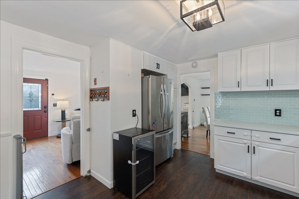 254 Cambridge Road Woburn, MA 01801 - Photo 12 of 32 Gallery Image 12