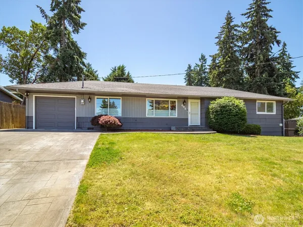 $790,000 | 605 South 198th Street, Des Moines, WA 98148