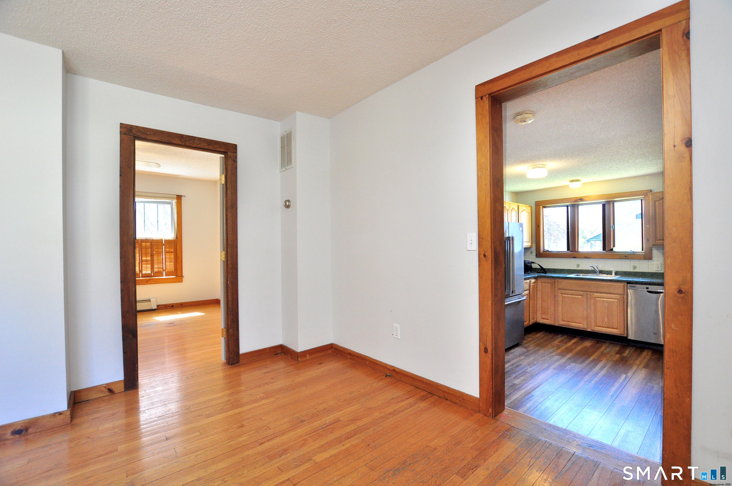 90 Niles Road Windsor, CT 06095 - Photo 15 of 39