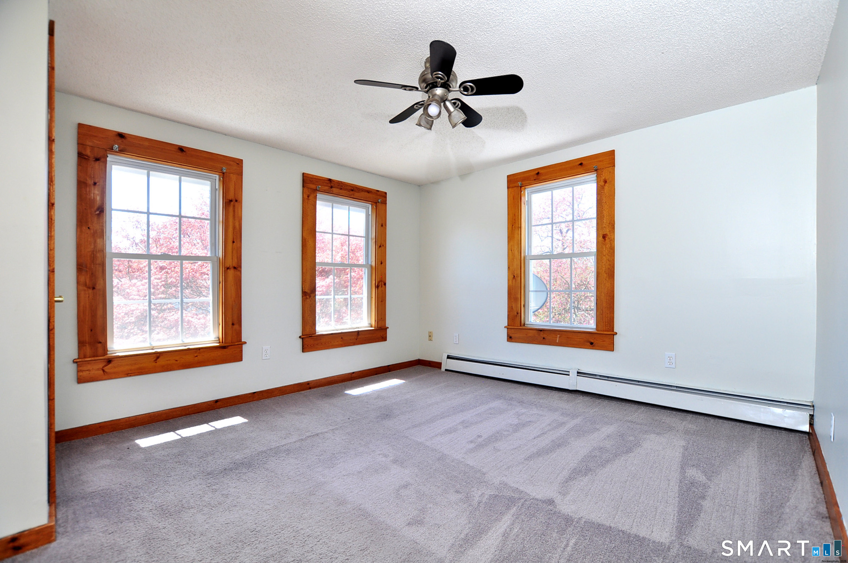90 Niles Road Windsor, CT 06095 - Photo 28 of 39