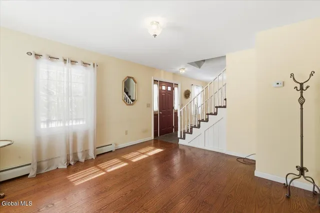 $615,000 | 698 Fischer Road, Kinderhook, NY 12106