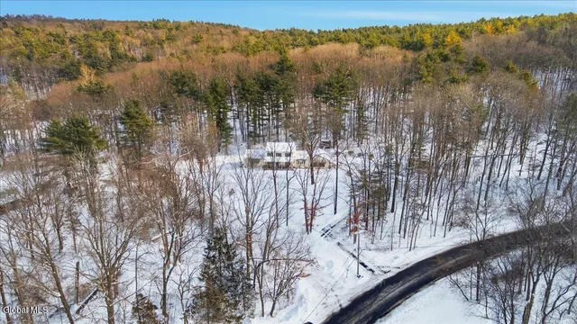 $615,000 | 698 Fischer Road, Kinderhook, NY 12106