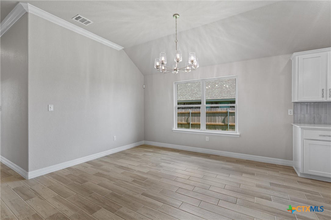 1313 Red Rock Road Hewitt, TX 76643 - Photo 7 of 30
