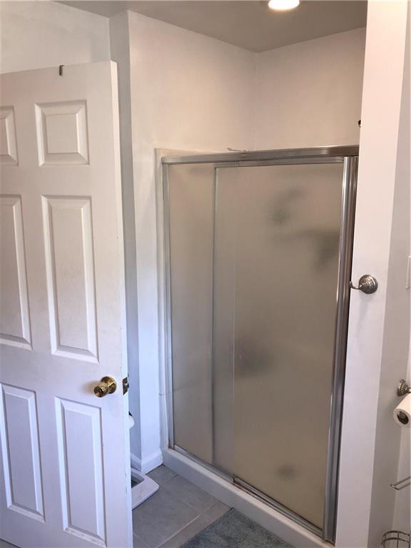 1723 Amity Ridge Road Washington, PA 15301 - Photo 11 of 25 Shower in main floor bath.