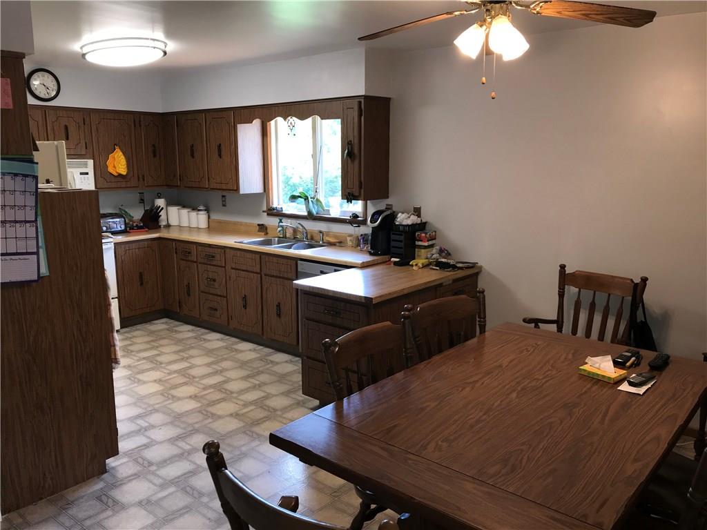 1723 Amity Ridge Road Washington, PA 15301 - Photo 4 of 25