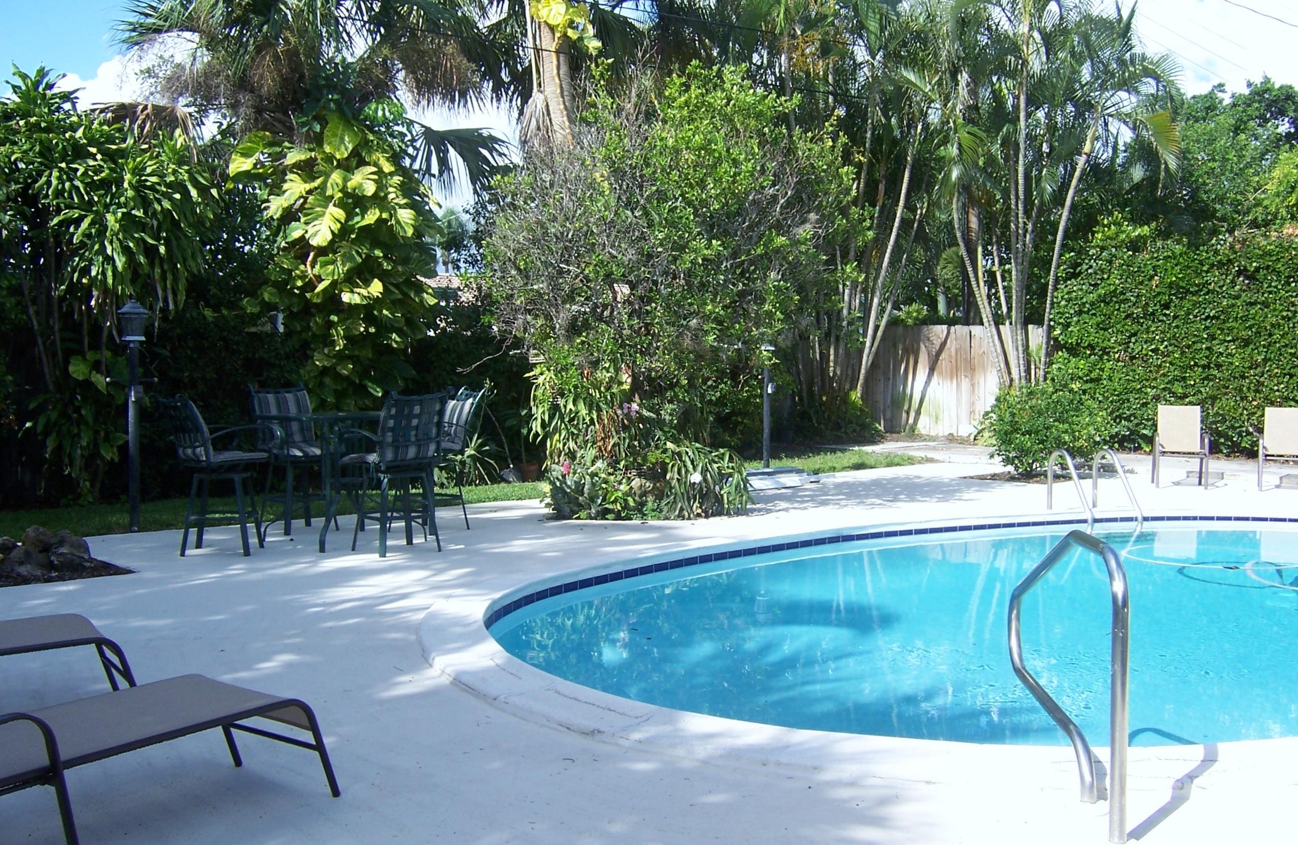 2664 Exuma Road West Palm Beach, FL 33406 - Photo 14 of 33 100_9682