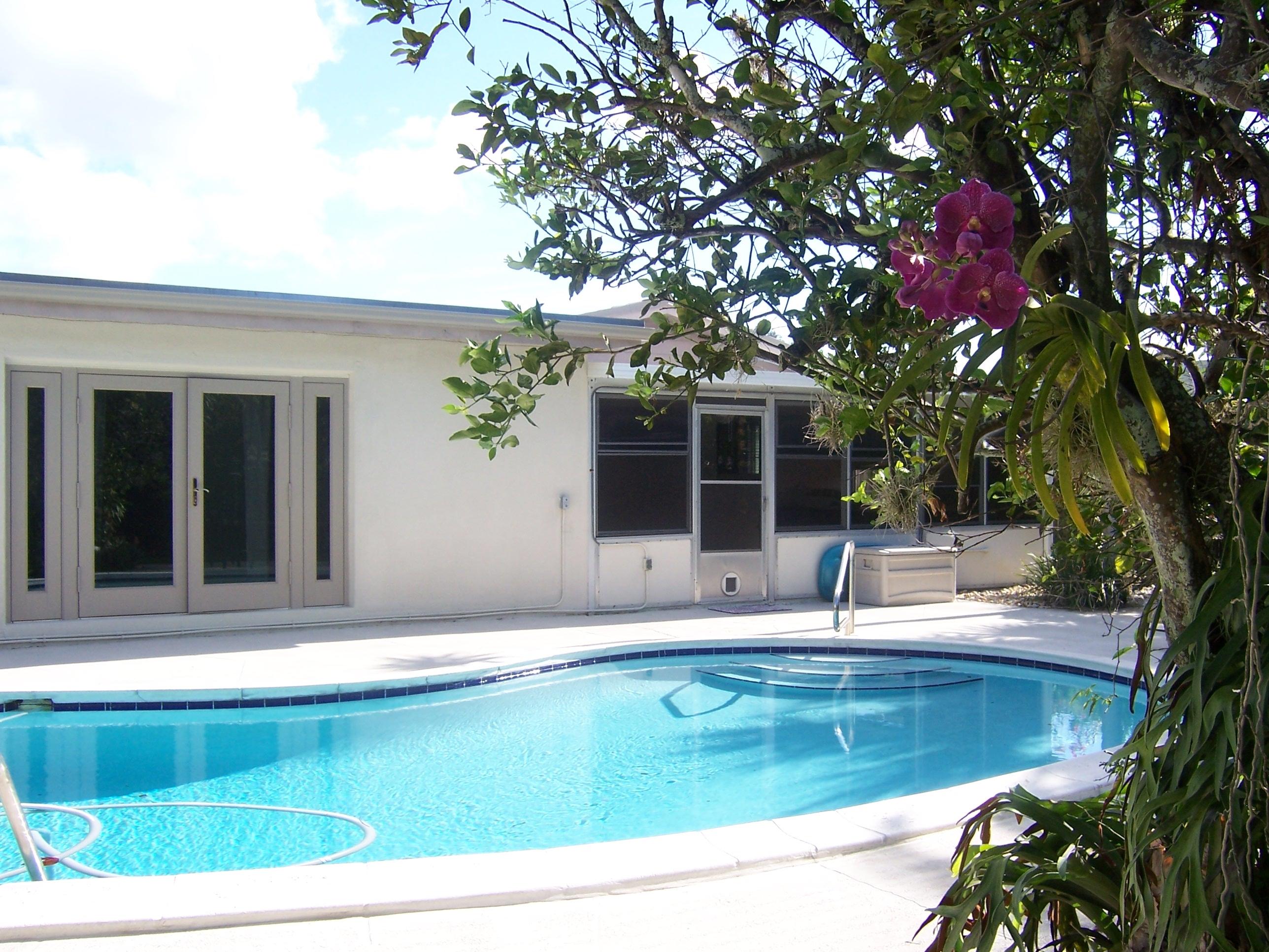 2664 Exuma Road West Palm Beach, FL 33406 - Photo 8 of 33 100_9673
