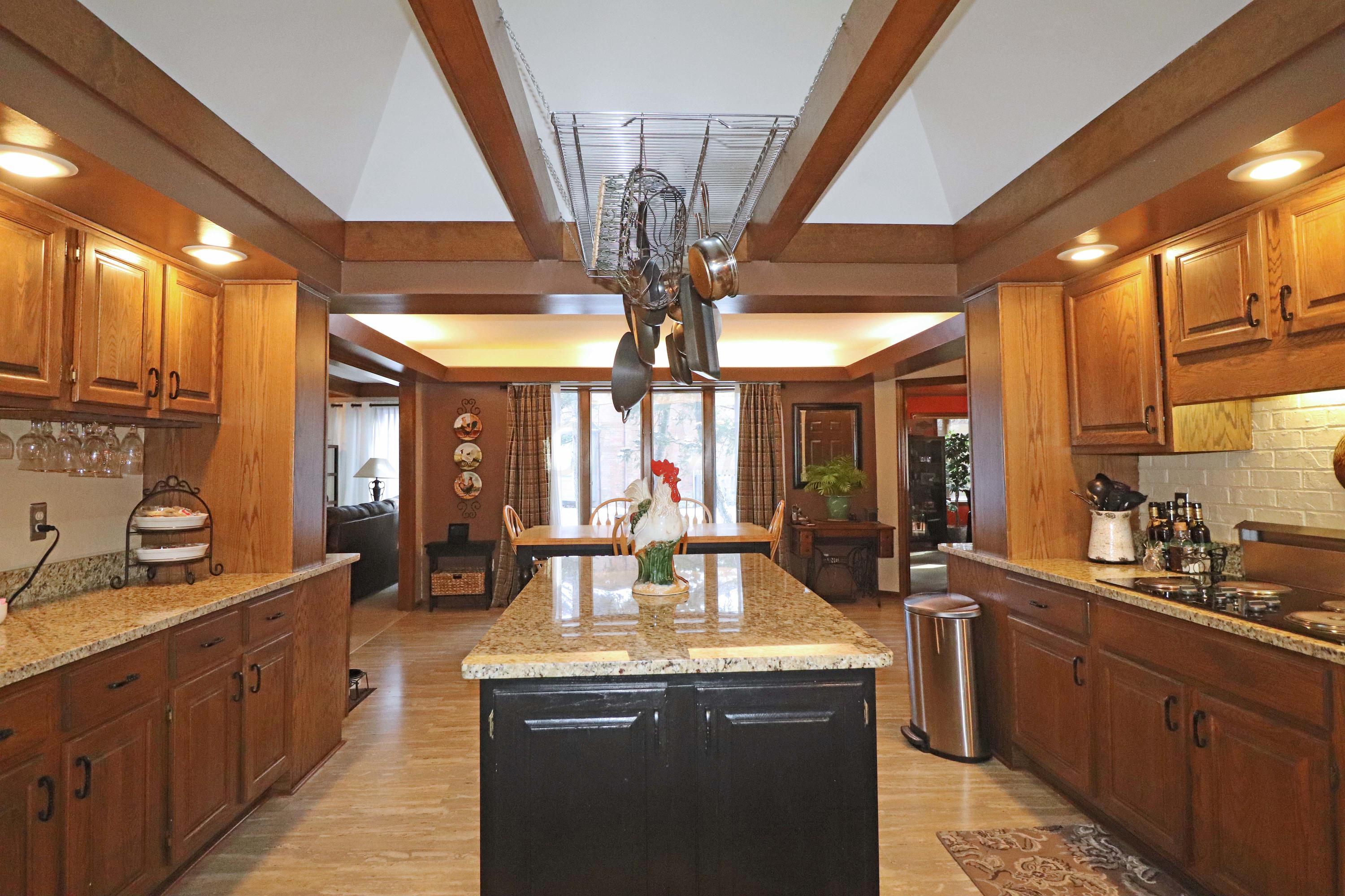 111 Pocono Road Columbus, OH 43235 - Photo 10 of 54