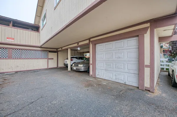 a view of a car garage garage