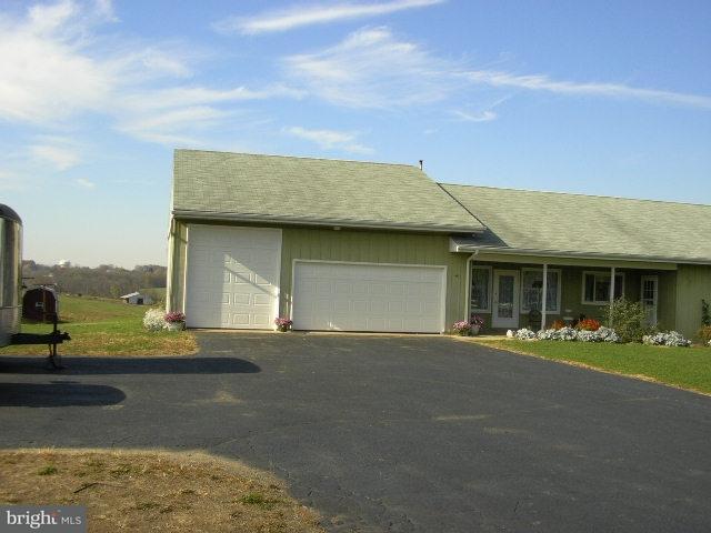 939 Mt Zion Road Lebanon, PA 17046 - Photo 4 of 5 Gallery Image 4