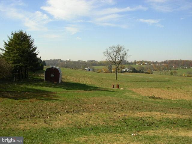 939 Mt Zion Road Lebanon, PA 17046 - Photo 5 of 5 Gallery Image 5