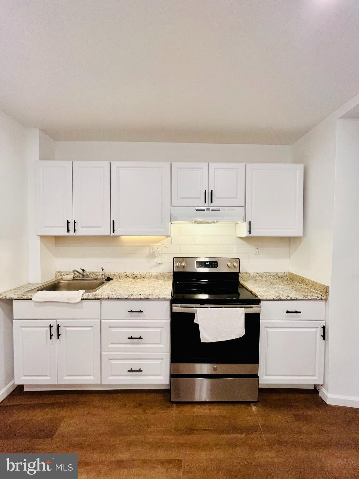 6249 Reedland Street, Unit 2 Philadelphia, PA 19142 - Photo 1 of 8