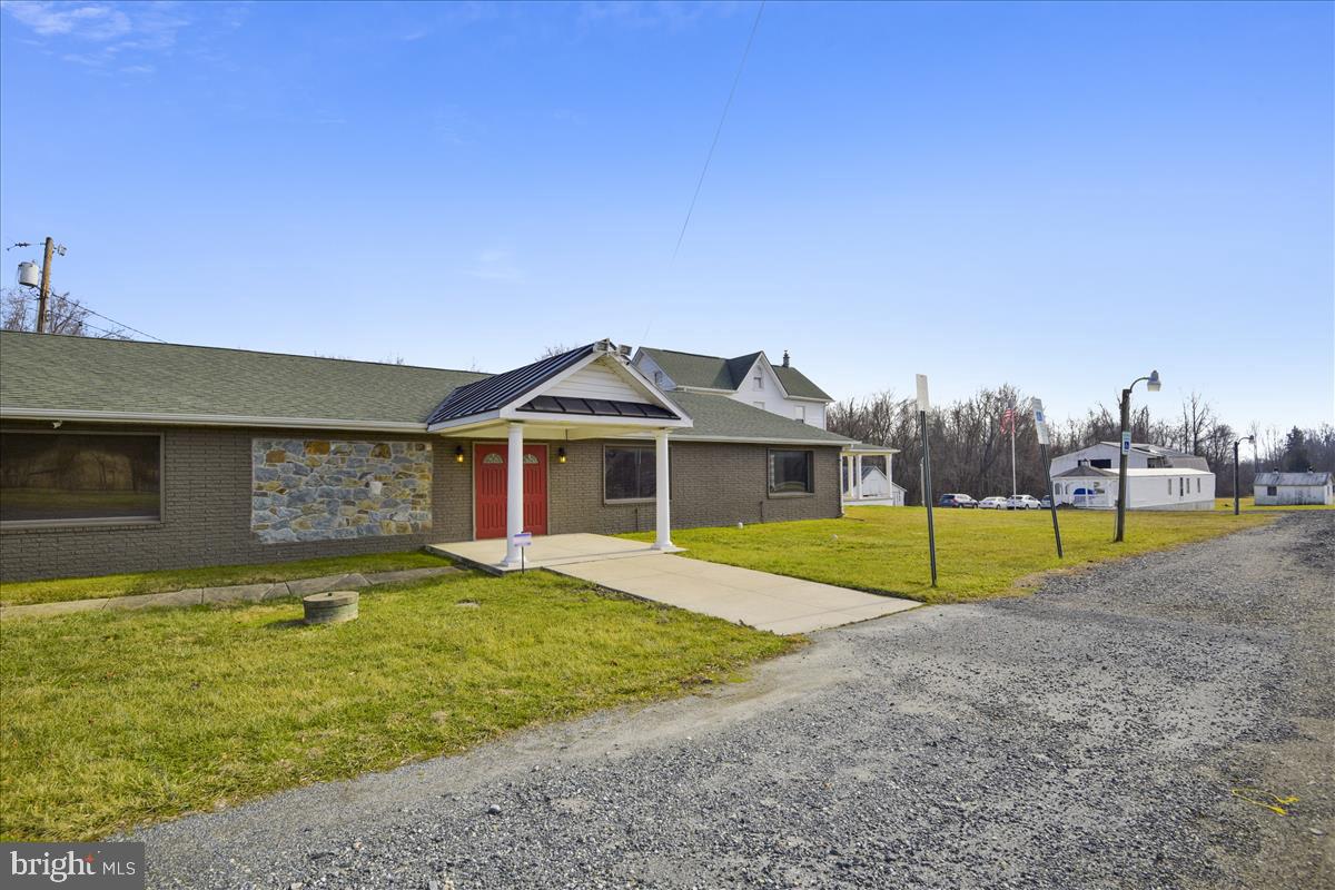 1007 South Stepney Road Aberdeen, MD 21001 - Photo 7 of 37 Driveway/Parking