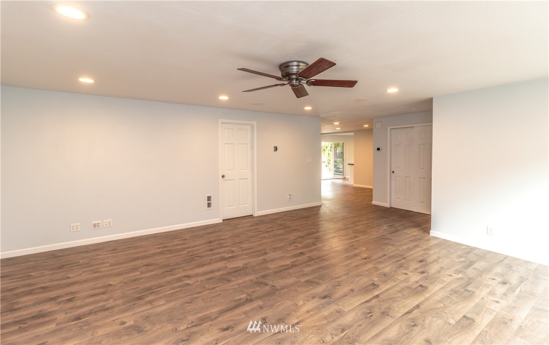 3423 192nd Street Southeast Bothell, WA 98012 - Photo 7 of 25