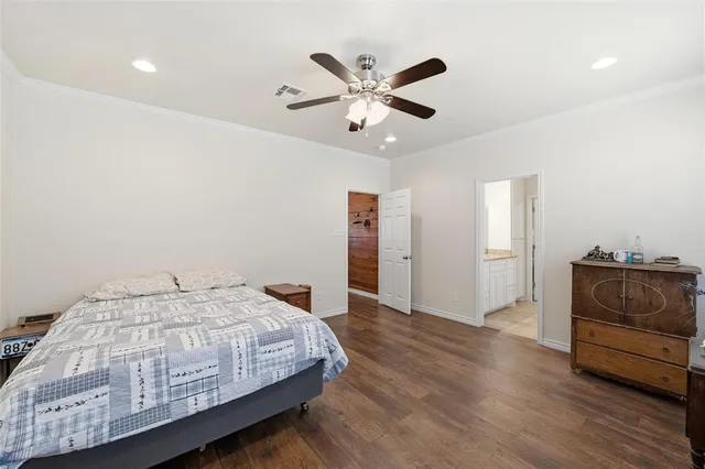 $315,000 | 312 North Houston Street, Lorena, TX 76655