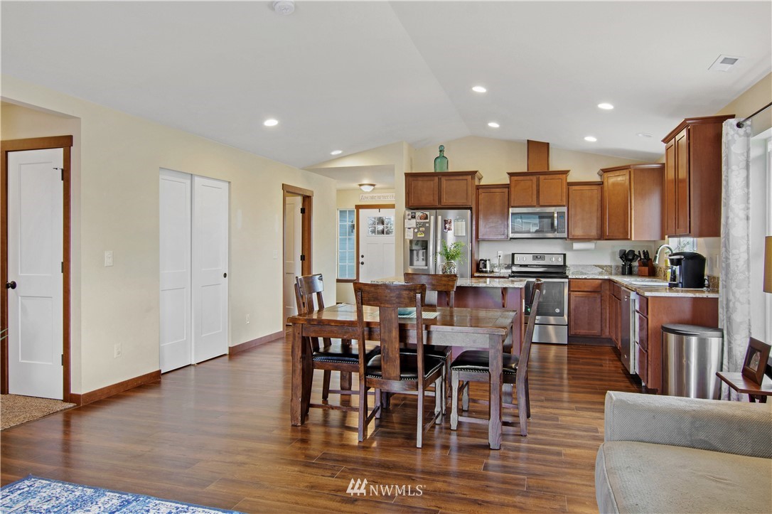 7 Timber Lane Elma, WA 98541 - Photo 13 of 39 Gallery Image 13