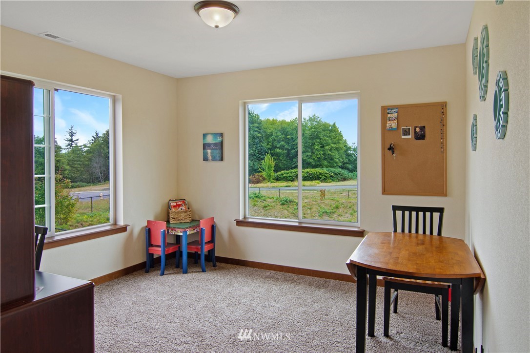 7 Timber Lane Elma, WA 98541 - Photo 10 of 39 Gallery Image 10