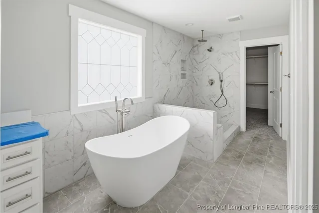 $759,997 | 1931 Thomas Wood Drive, Fayetteville, NC 28306