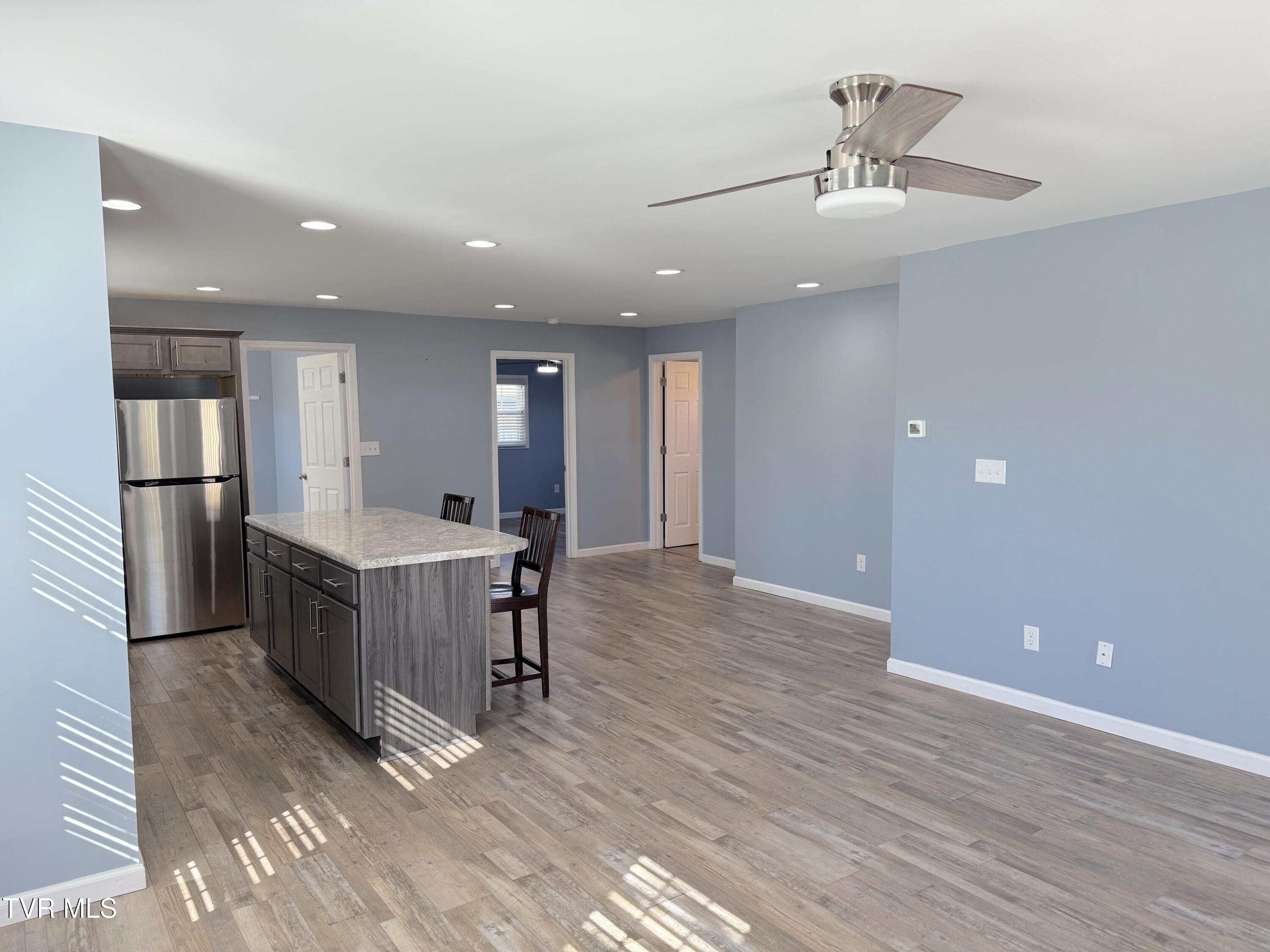 610 Boones Creek Road Jonesborough, TN 37659 - Photo 11 of 24 kitchen:dining