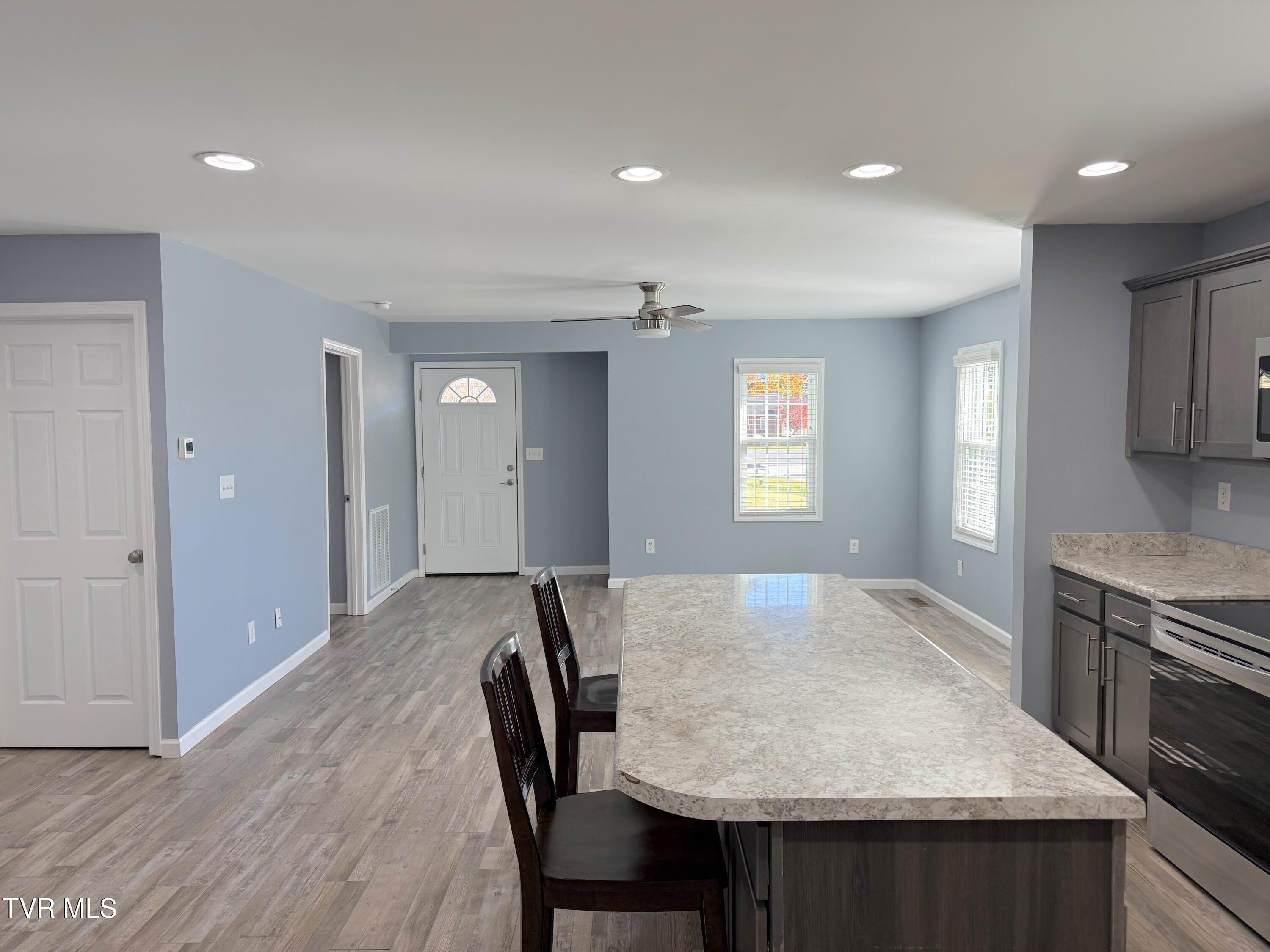 610 Boones Creek Road Jonesborough, TN 37659 - Photo 14 of 24 island living