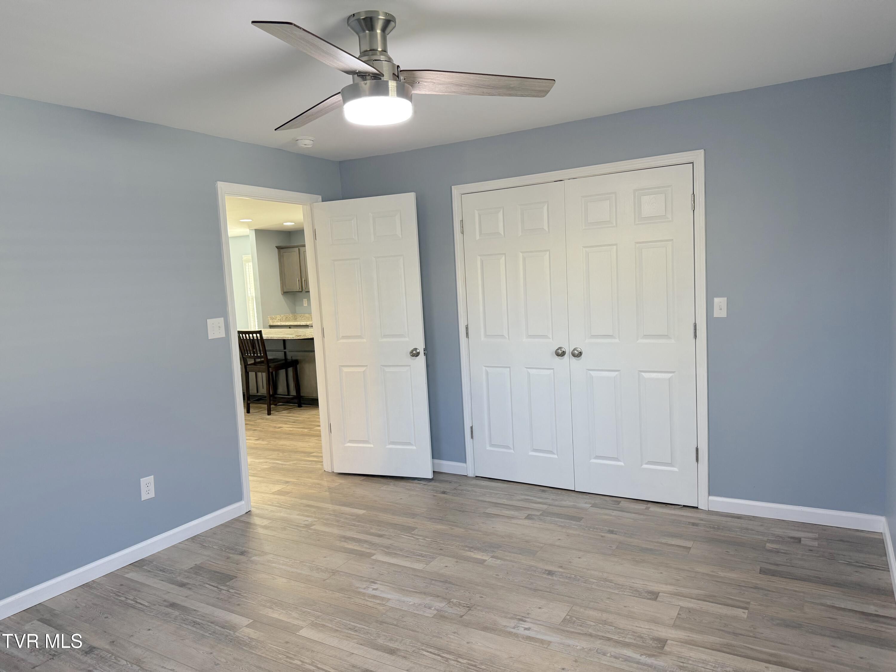 610 Boones Creek Road Jonesborough, TN 37659 - Photo 22 of 24 master bed 2
