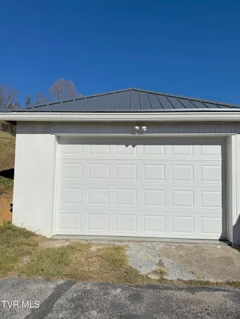 $1,600 | 610 Boones Creek Road, Jonesborough, TN 37659